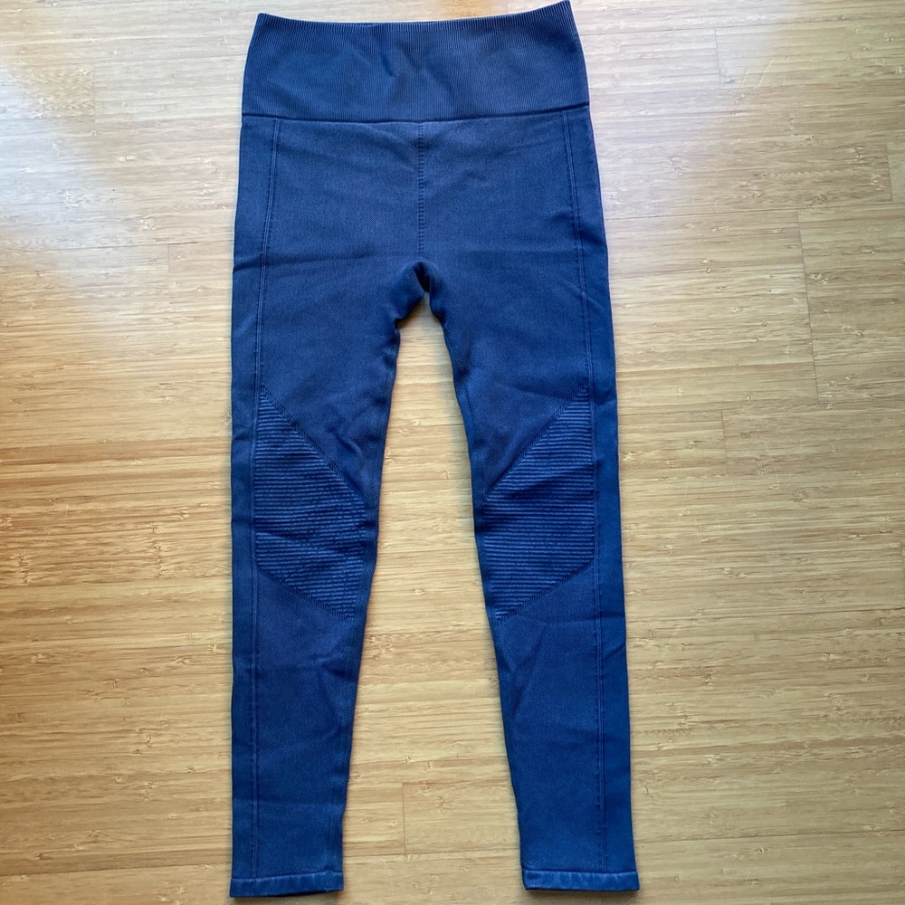 🌀FABLETICS Blue Weave High Waist Leggings!🌀